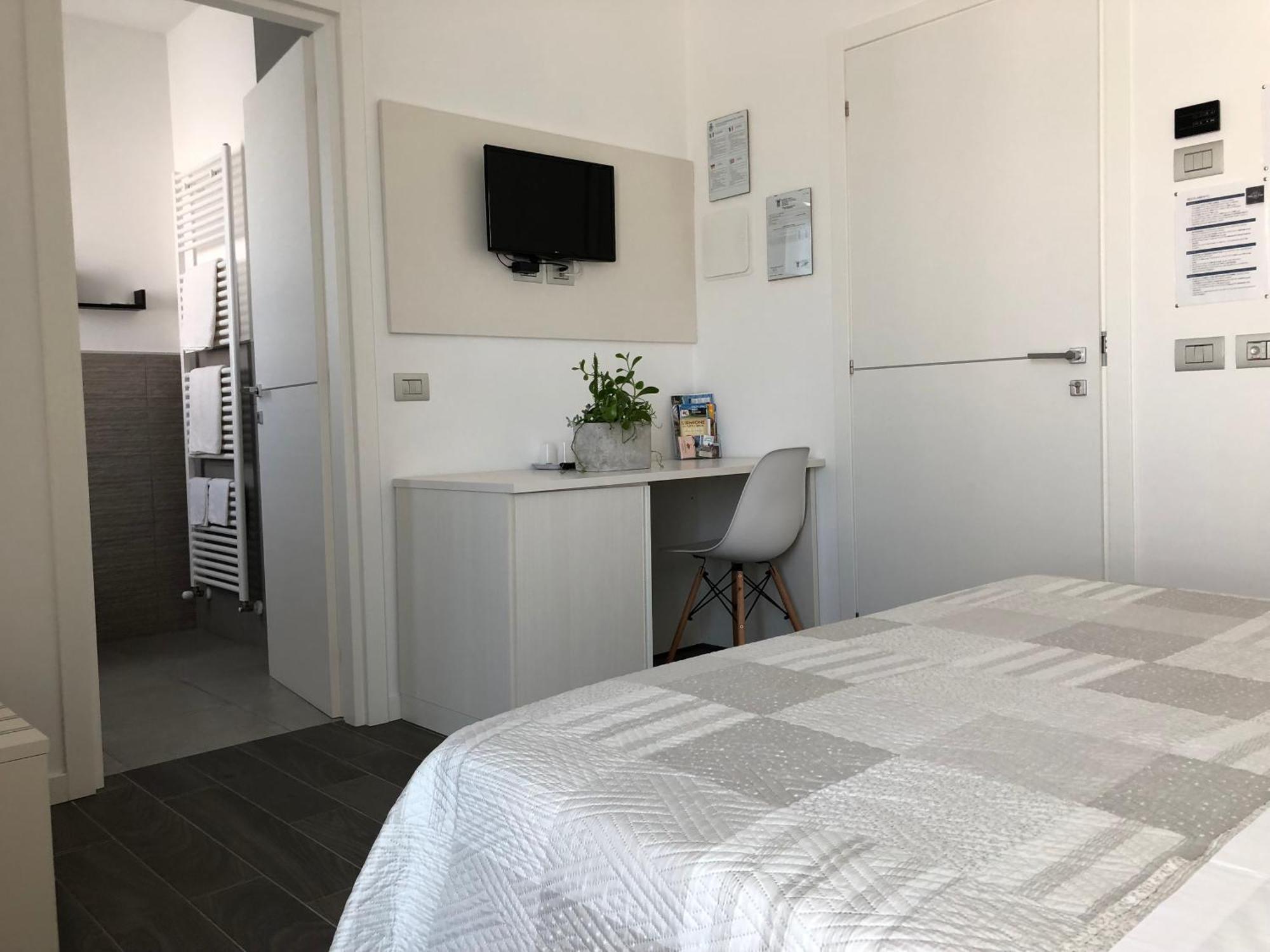 B&B Villa Del Lago Desenzano del Garda Extérieur photo